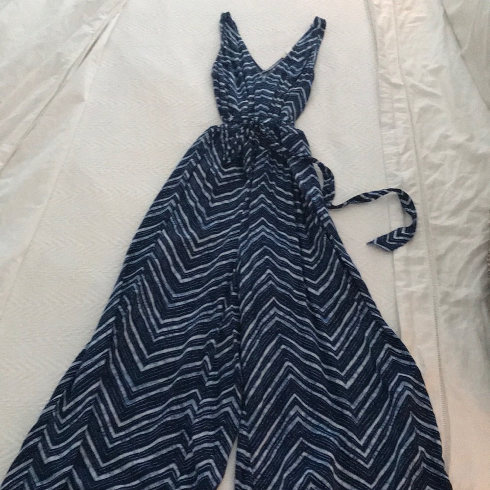 Gap Tie-Waist Culotte Jumpsuit Size M. Worn once!